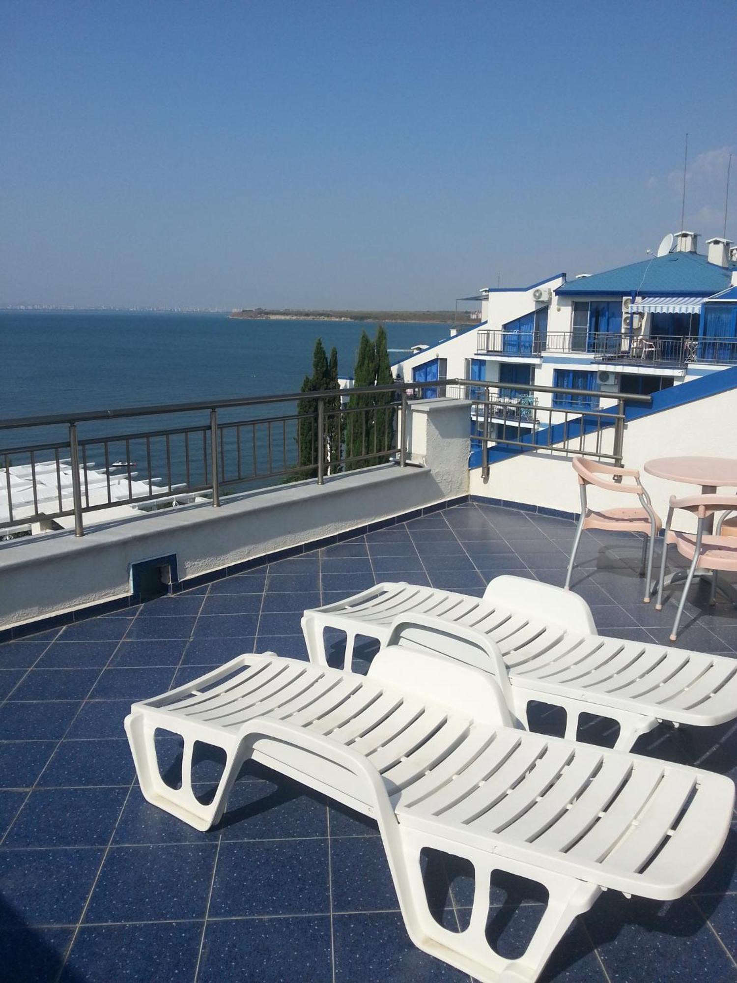 Blue Bay Palace Apart Complex Pomorie Room photo