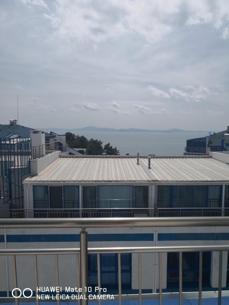 Blue Bay Palace Apart Complex Pomorie Exterior photo